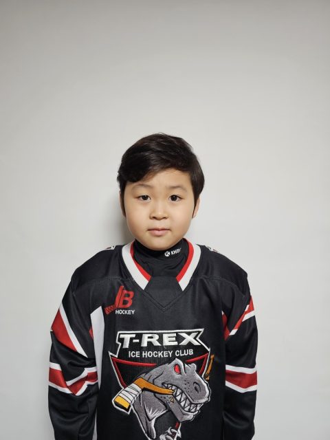 MIN SEOK SUNG