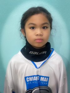 15 Marwyn Luechai
